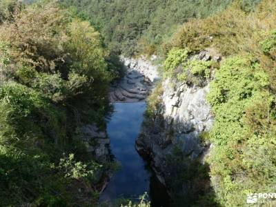 Valles Occidentales; Hecho y Ansó; senderismo laguna negra cañon del rio lobos en bici rutas por cov